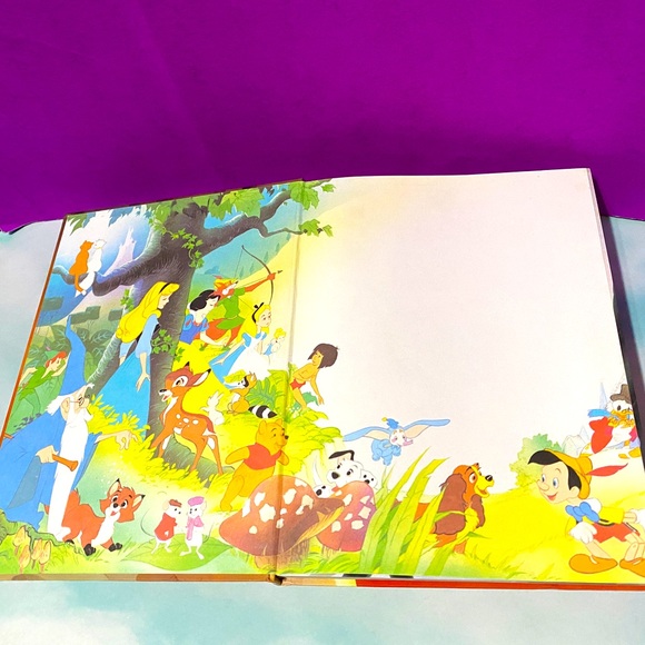 WALT DISNEY’S THE PRINCE AND THE PAUPER VTG 1990 HARDCOVER BOOK 96p GALLERY BOOK - Picture 14 of 16